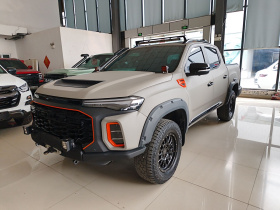 上汽大通MAXUS 大通T90 2022款 2.0T柴油自动四驱上汽牛·魔王标箱