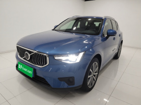 沃尔沃XC40 2023款 B4 四驱智远豪华版