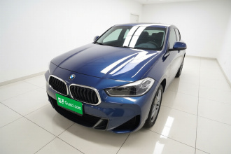 宝马X2 2021款 改款 sDrive25i M运动套装