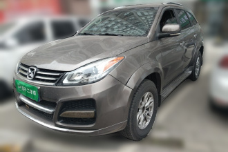 江铃 驭胜S350 2013款 2.4T 两驱特装版