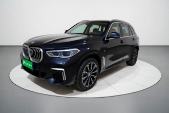宝马X5 2022款 改款 xDrive 30Li 尊享型M运动套装