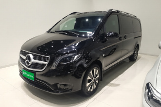 奔驰 威霆 2023款 2.0T 商务版 7座