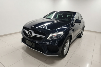 奔驰GLE轿跑 2018款 GLE 320 4MATIC 轿跑SUV