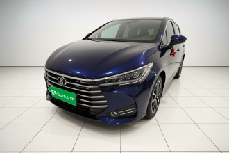 比亚迪 宋MAX 2017款 1.5T 自动智联豪华型 7座