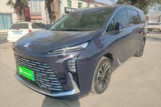 别克GL8 2025款 陆尊 尊享版