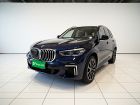 宝马X5 2022款 改款 xDrive 30Li 尊享型M运动套装