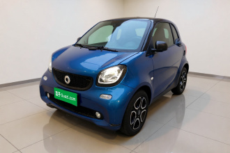 smart fortwo 2017款 1.0L 52千瓦硬顶挚爱特别版