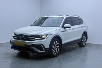 大众 途观L 2024款 300TSI 自动两驱智享版