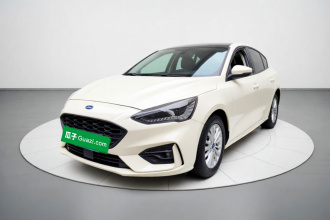 福特 福克斯 2020款 三厢 EcoBoost 180 自动锋潮型