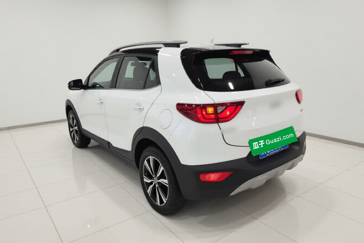 Kia PEGAS фото 4