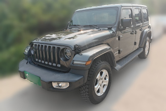Jeep 牧马人 2018款 2.0T Sahara 四门版
