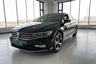 大众 迈腾 2023款 200万辆纪念版 330TSI DSG豪华型