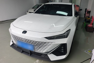 长安UNI-V 2023款 1.5T 尊享型
