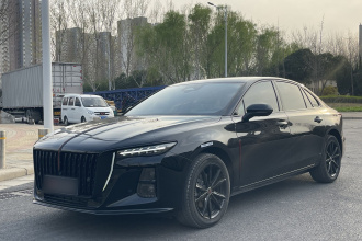 红旗H5 2025款 2.0T 自动玄影版