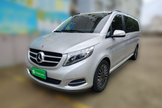 奔驰V级 2017款 V 260 L 尊贵加长版