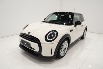 MINI 2023款 1.5T COOPER 艺术家