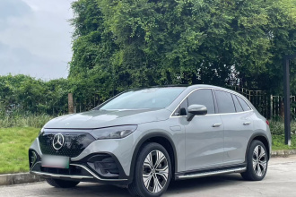奔驰EQE SUV 2023款 350 4MATIC 豪华版