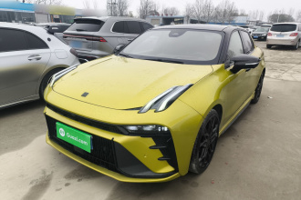 领克03 2023款 03+ 2.0TD 自动驭风版