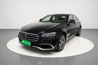 奔驰E级新能源 2022款 改款三 E 350 e L 插电式混合动力轿车