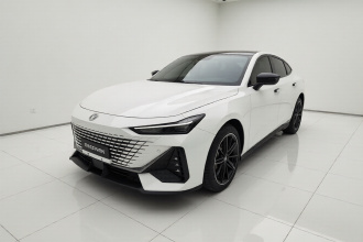 长安UNI-V 2022款 1.5T 尊贵型