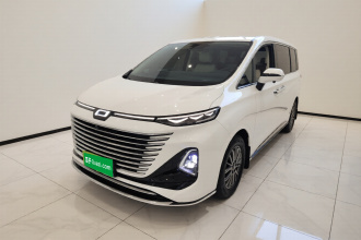 奔腾M9 2023款 2.0T 尊享型