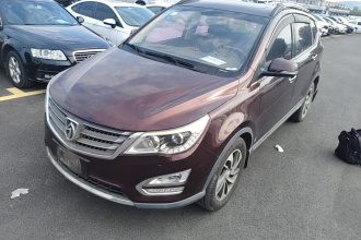 宝骏560 2016款 1.8L iAMT豪华型