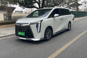 广汽传祺 传祺M8 2024款 宗师系列 400T 至尊版