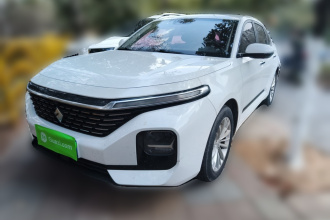 宝骏RC-5 2020款 1.5T CVT智耀尊享型