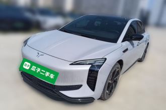 红旗EH7 2024款 760 Pro+ 四驱版