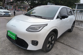 埃安 AION UT 2025款 420智豪版