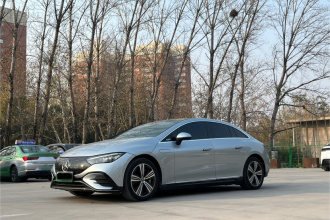 奔驰EQE 2022款 350 豪华版