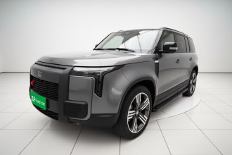 极石01 2023款 全能7座版