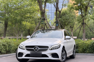 奔驰C级 2020款 改款 C 260 L 运动版