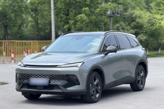 北京汽车 魔方 2022款 1.5T DCT星耀版