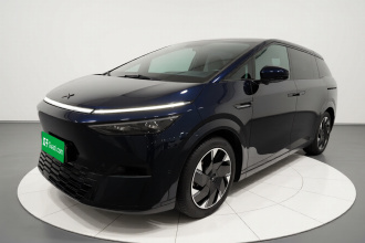 小鹏X9 2024款 640四驱高性能Max