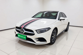 奔驰A级 2022款 改款 A 200 L 运动轿车时尚型