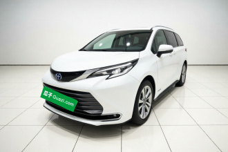 丰田 赛那SIENNA 2023款 2.5L混动 尊贵版