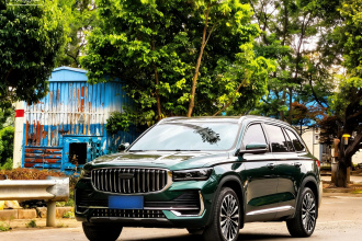 吉利汽车 星越L 2025款 东方曜 2.0TD 自动四驱望月版