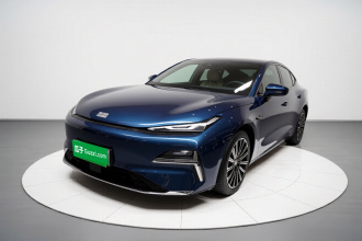 吉利银河 银河星耀8 2025款 130km EM-P 星舰版