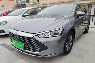 比亚迪 秦PLUS 2024款 荣耀版 DM-i 55KM领先型