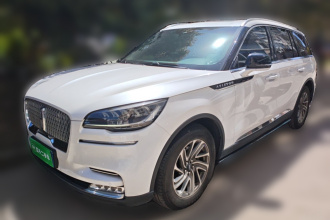 林肯 飞行家 2020款 3.0T V6 四驱尊享版