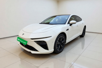 哪吒汽车 哪吒S 2022款 增程版 1160km 后驱小版