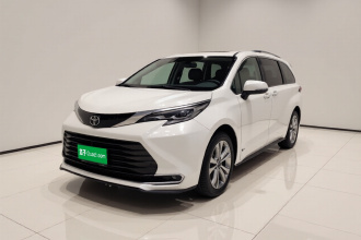 丰田 赛那SIENNA 2024款 2.5L混动 臻享尊贵版