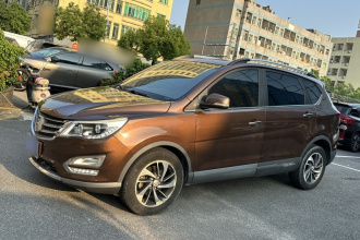 宝骏560 2016款 1.8L iAMT豪华型