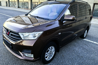五菱汽车 五菱宏光 2019款 1.5L S标准型国VI LAR