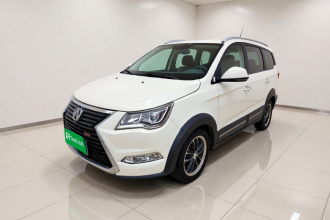 北汽威旺M60 2017款 1.5L 手动铂金版