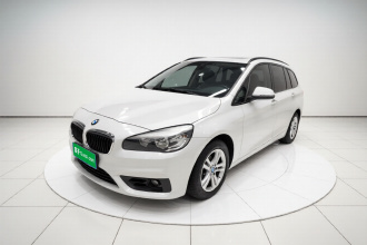 宝马2系多功能旅行车 2015款 218i 领先型