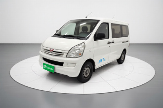 五菱汽车 五菱荣光S 2021款 1.2L基本型7座LSI