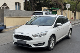 福特 福克斯 2018款 两厢经典 EcoBoost 180 自动精英型