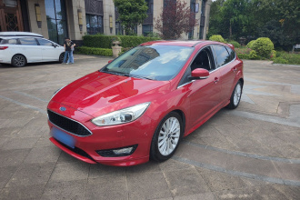 福特 福克斯 2015款 两厢 EcoBoost 180 自动运动型